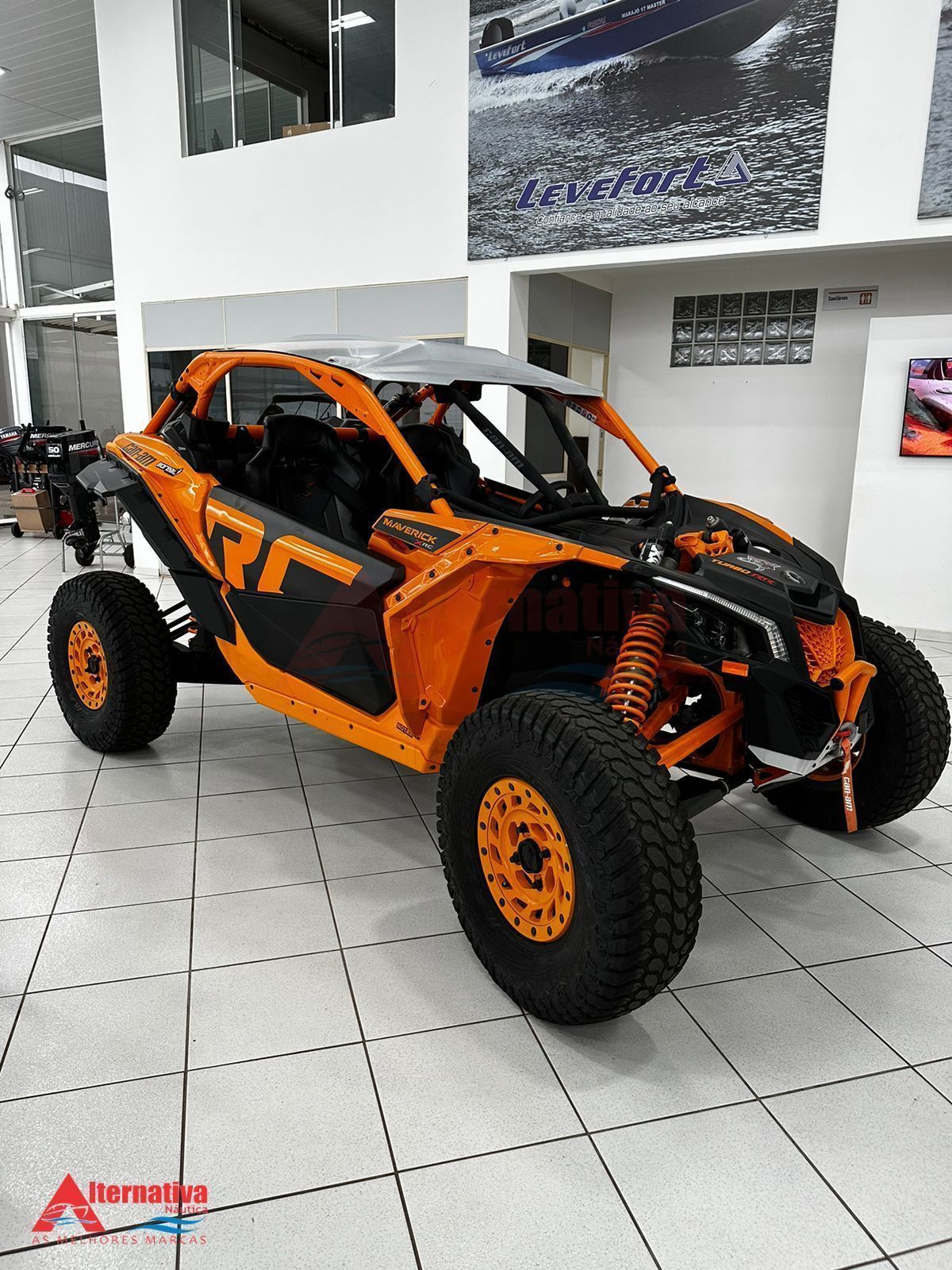 UTV CanAm Maverick X3 XRC Turbo RR 195 hp Alternativa Náutica